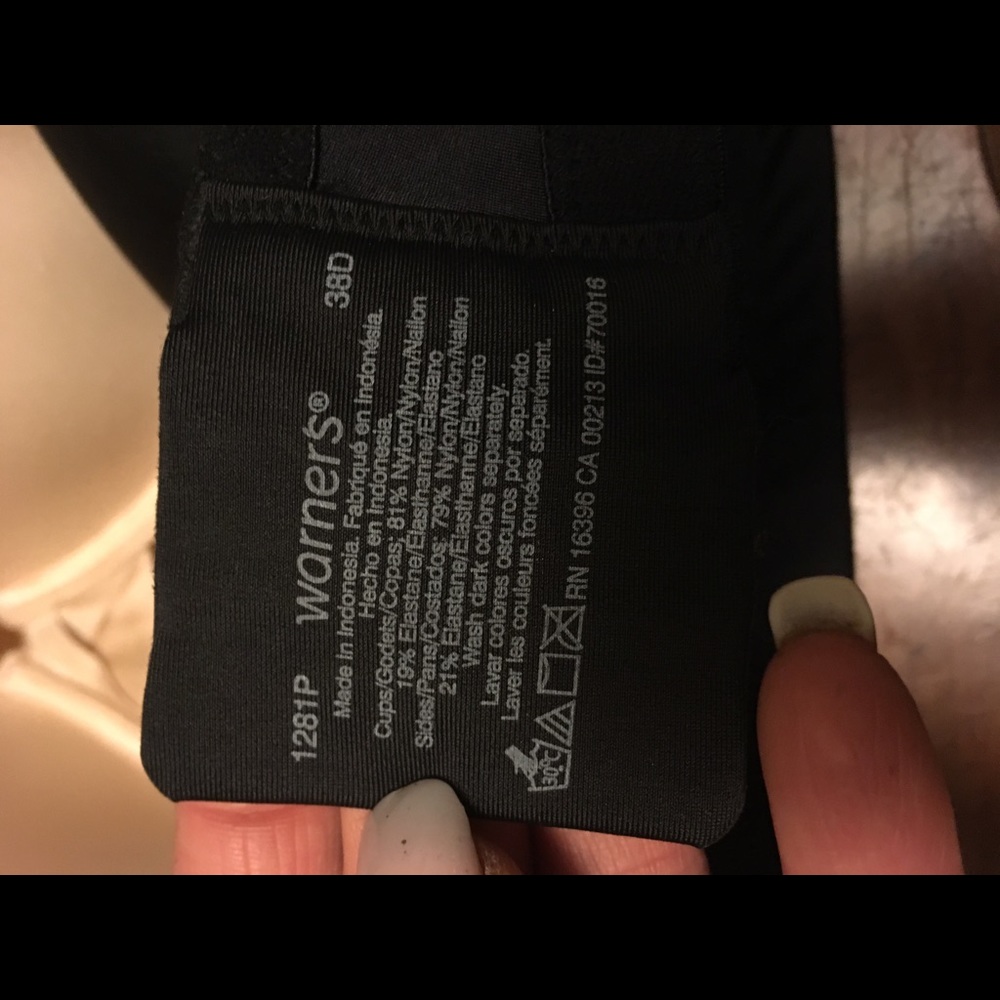 Bras - Picture 2 of 3